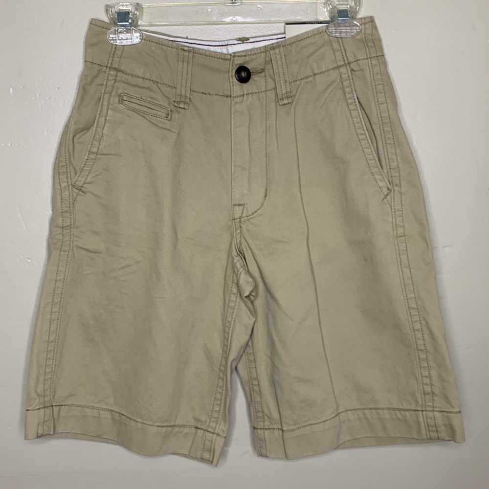 AEO Shorts Tan Classic Length Sustainable Cotton Style 4456 NWT Normcore 26